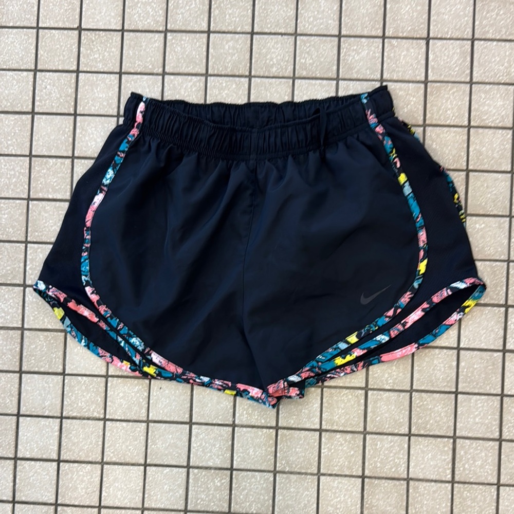 Adult Nike tempo shorts